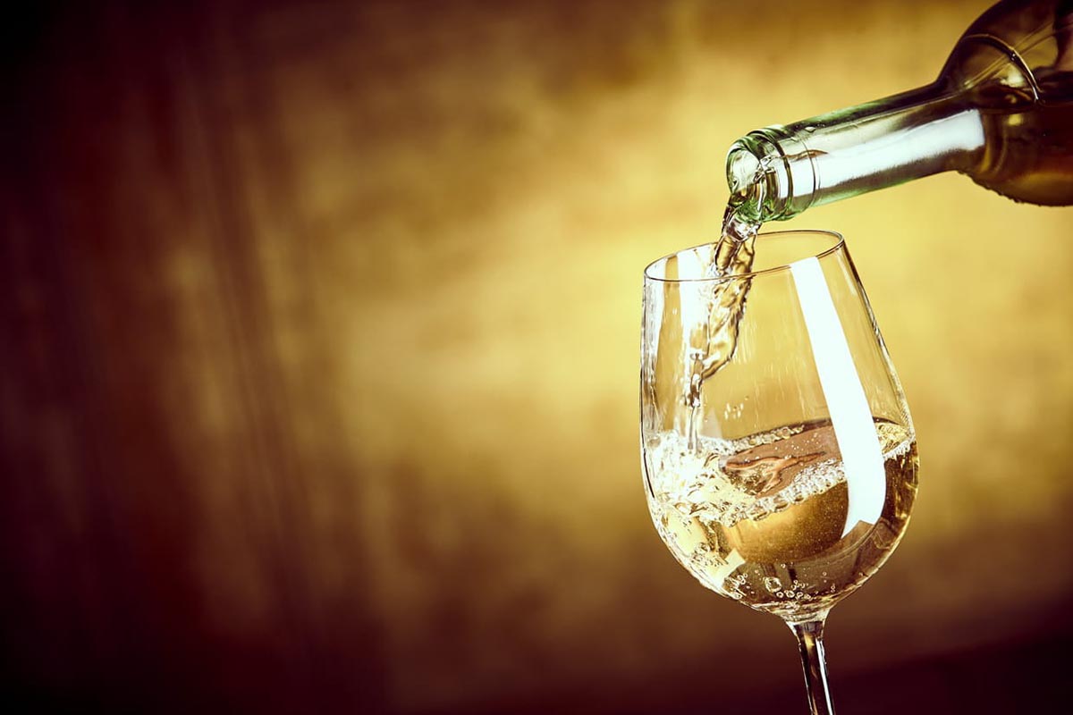 Read more about the article Pourquoi le vin blanc donne des crampes